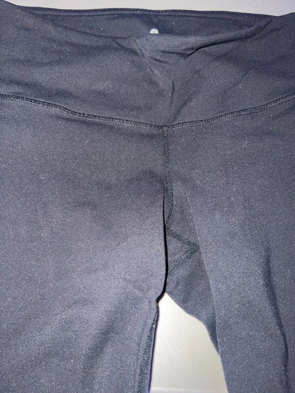 Athleta sleek capri